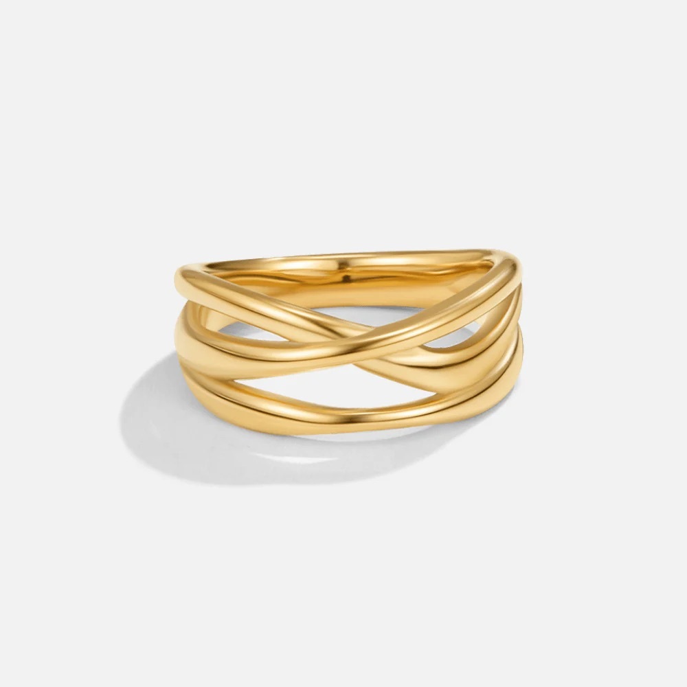 Entwined Maisie ring
